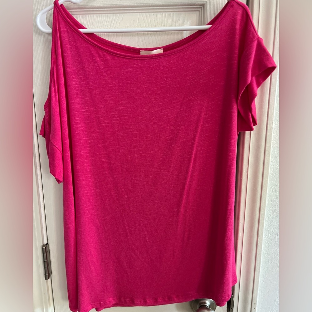 One side cold shoulder